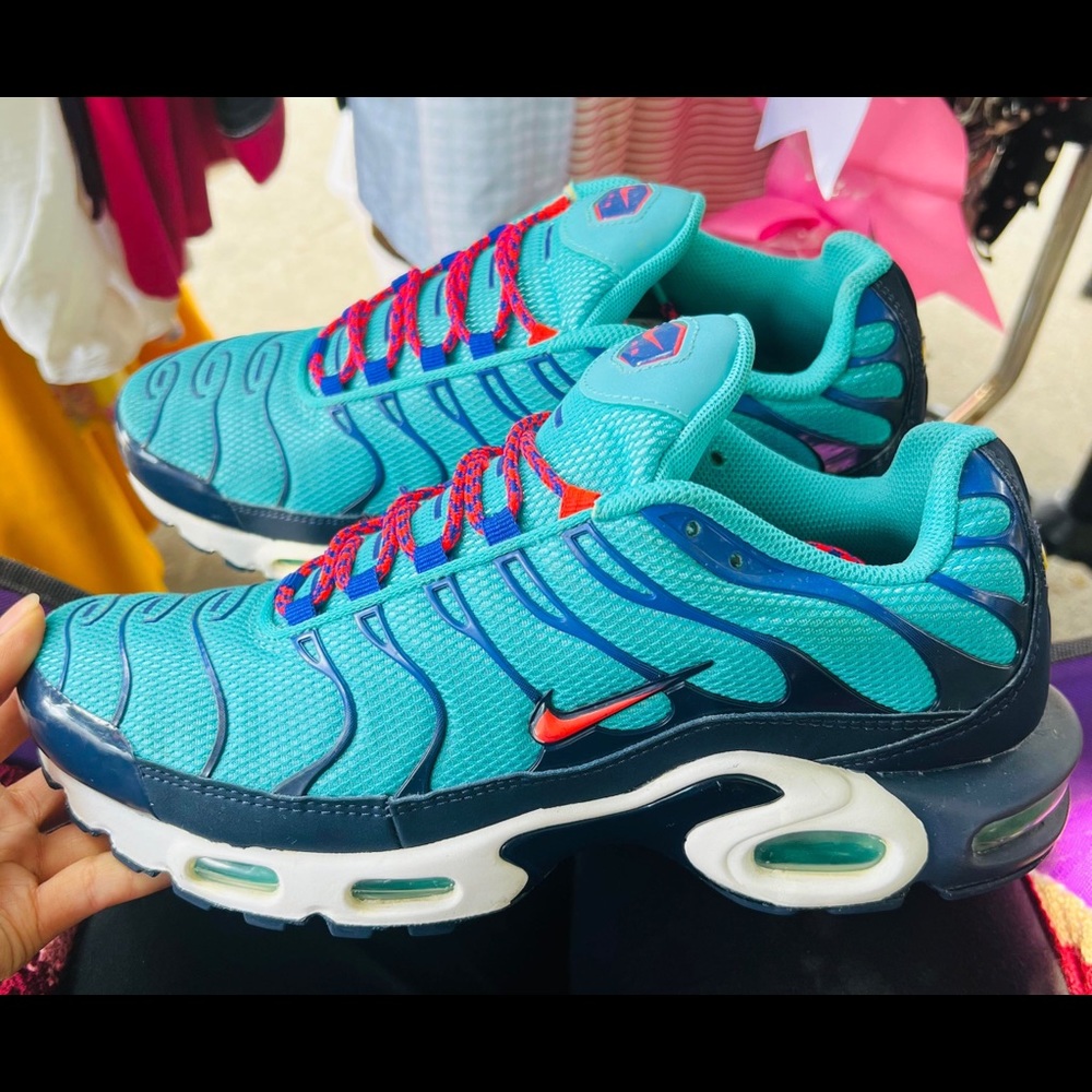 Nike Air Max Plus Discover You Air